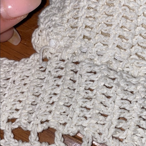 Crochet crop top - Picture 4 of 7